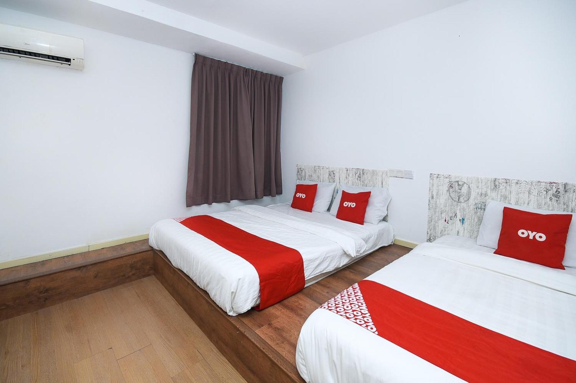 Oyo 90820 River Inn Miri Eksteriør bilde